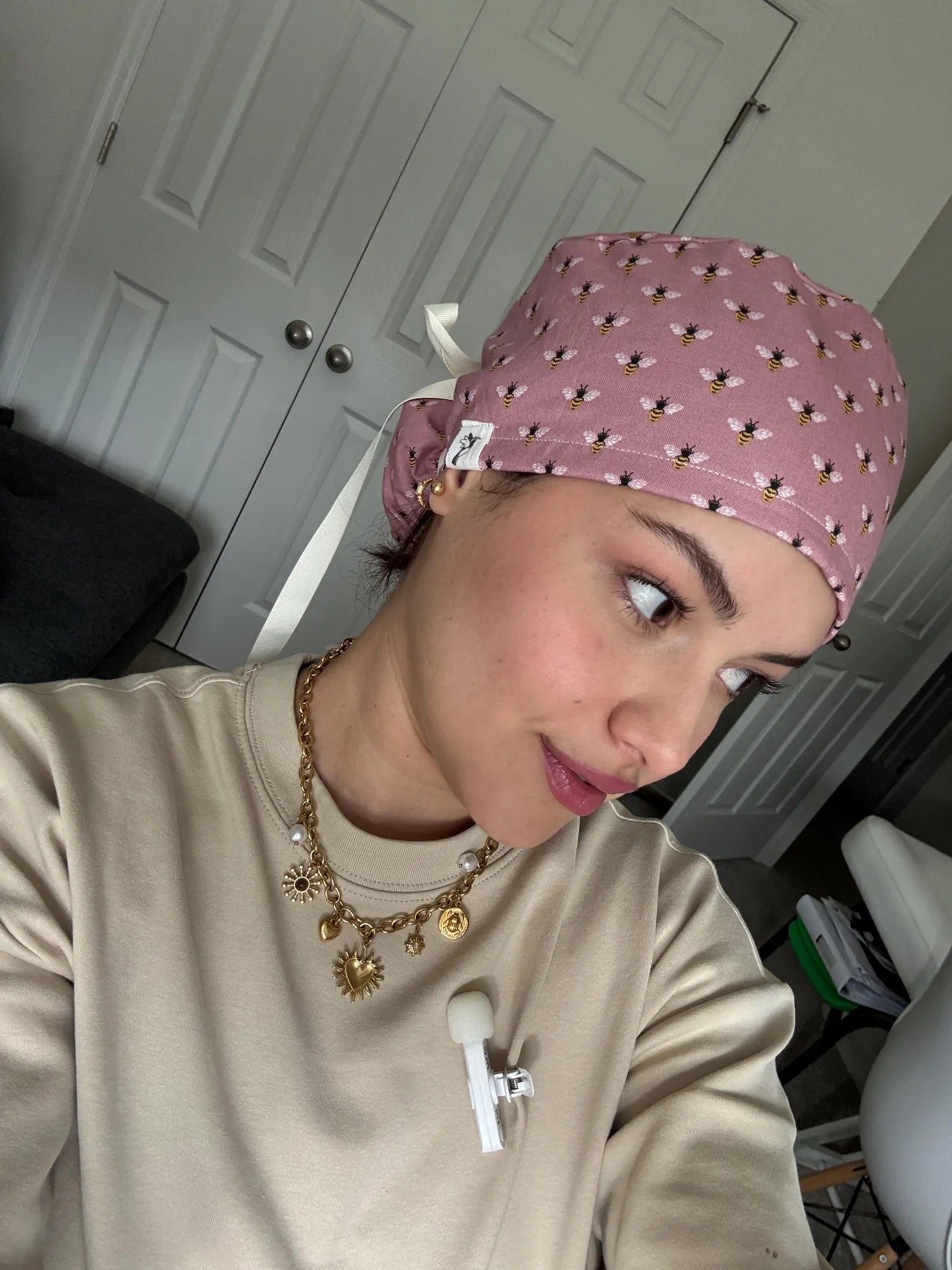 Vintage Pink Bee Scrub Cap